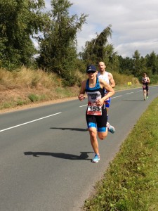 Claire out on the run section of the standard distance at Allerthorpe